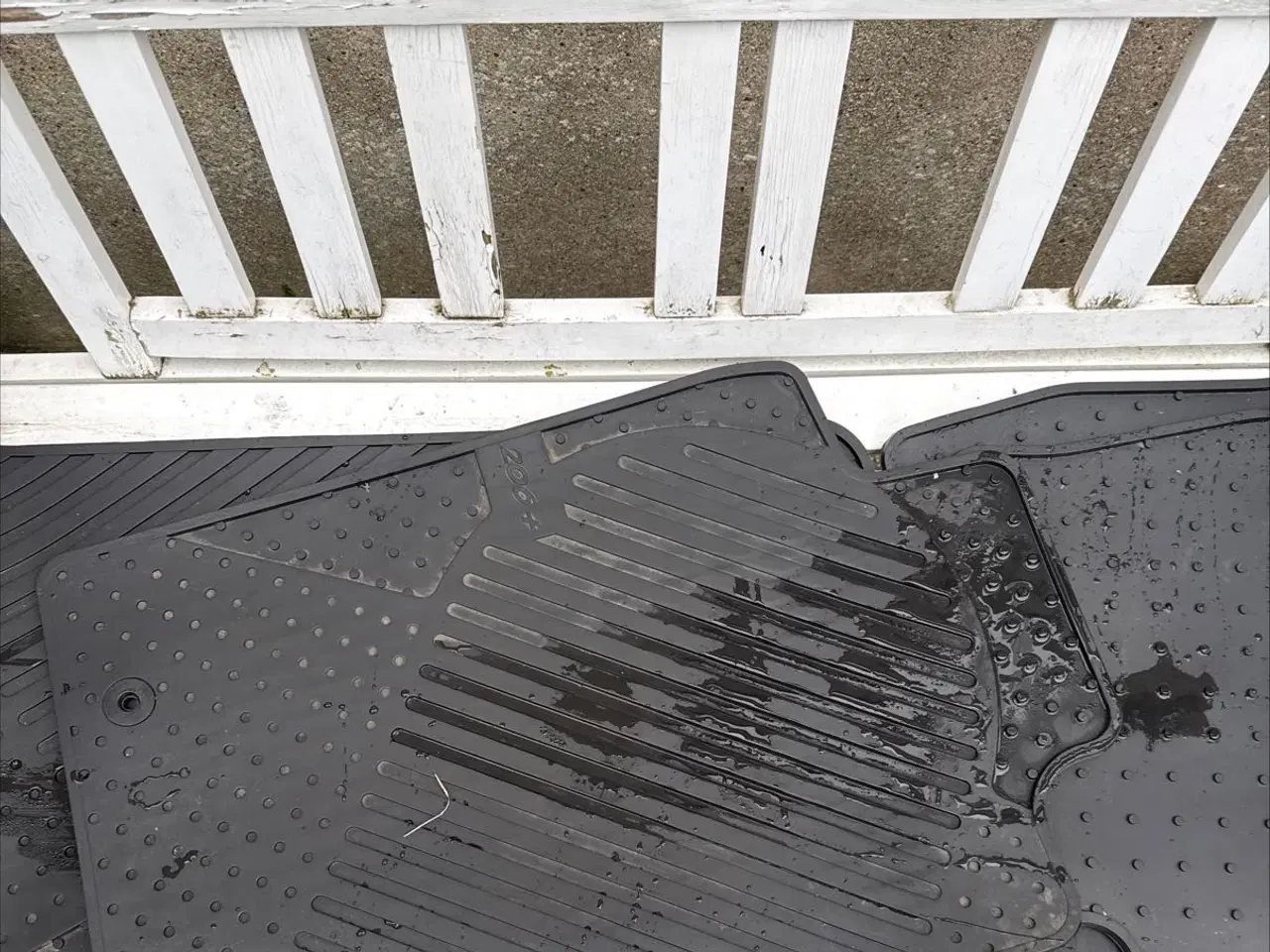 Billede 1 - Gummimåtter til Peugeot 206+