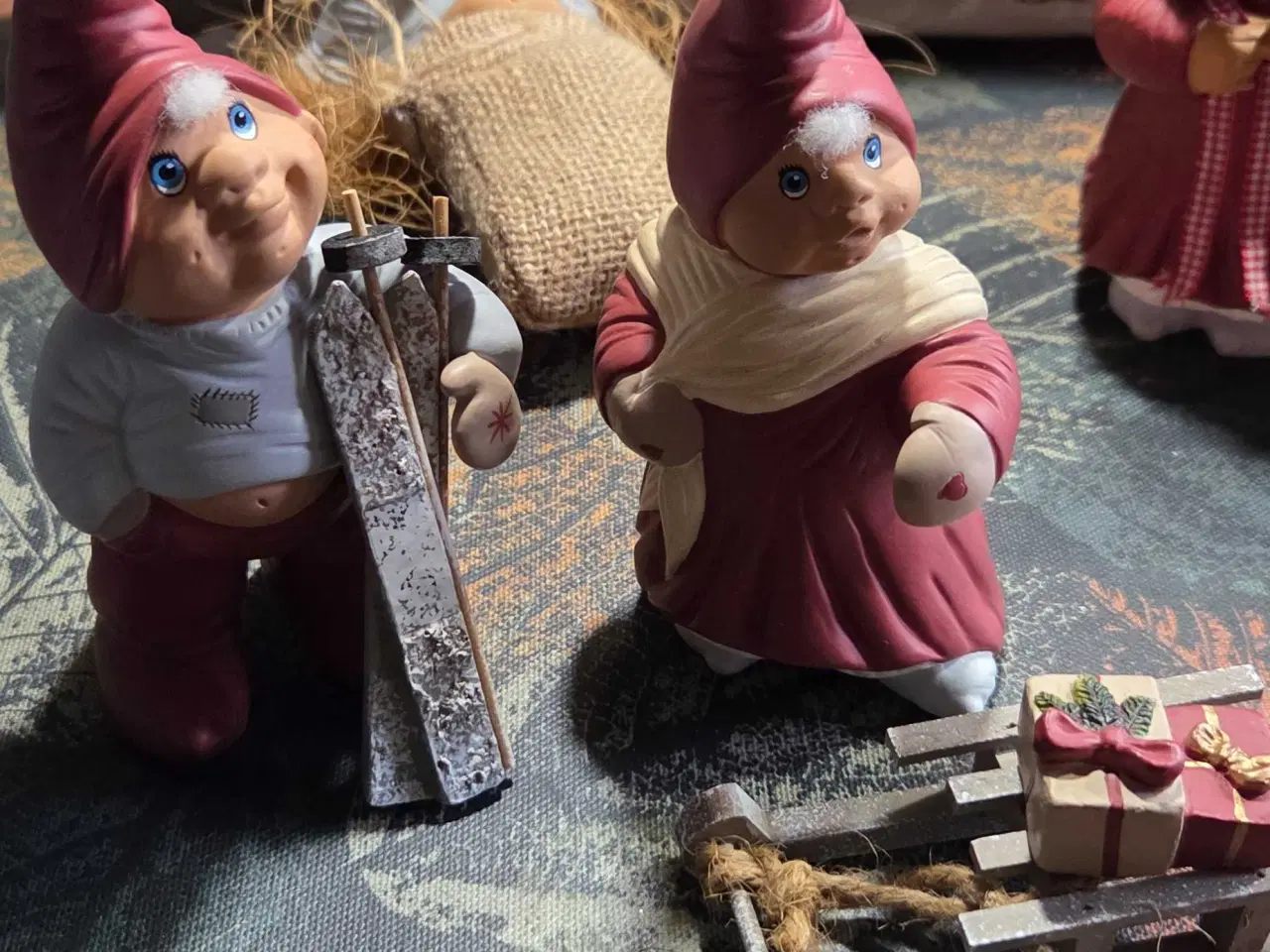 Billede 4 - Klarborg nisser i forskellige udgaver