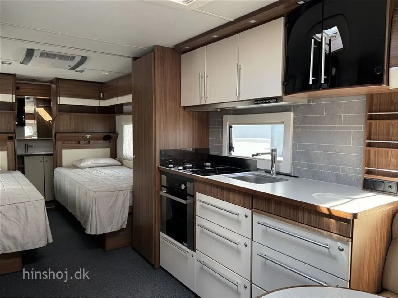 Billede 2 - 2020 - Polar Customized 680 TR LB   2020 Polar Customized 680 TR LB med enkelsenge fra Hinshøj Caravan