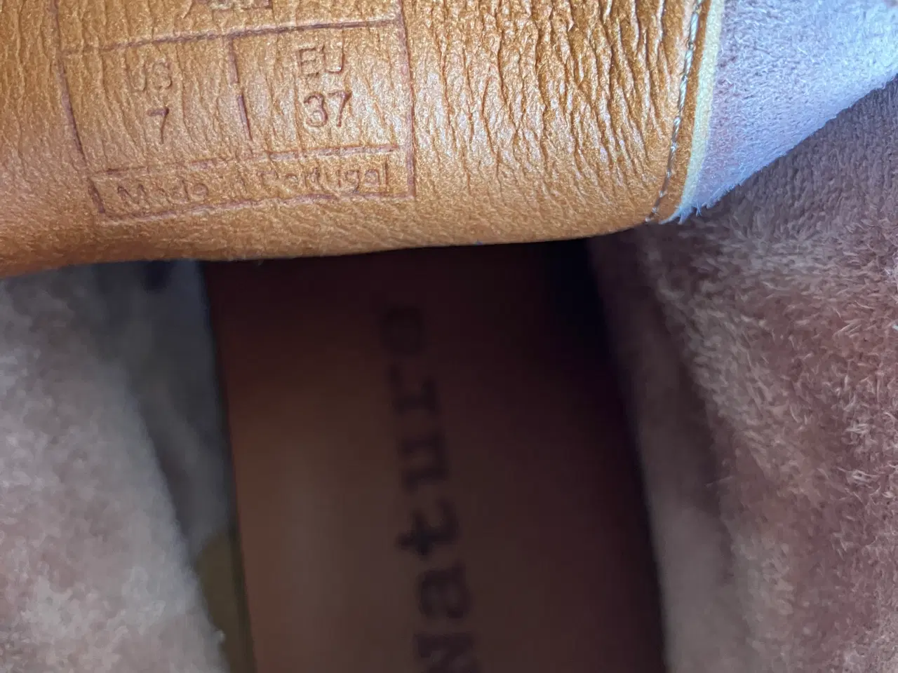 Billede 2 - Lækker og solid Nature Footware skindstøvlet