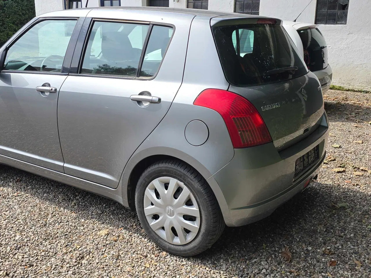 Billede 3 - Nysynet Suzuki Swift 1.3 Benzin 