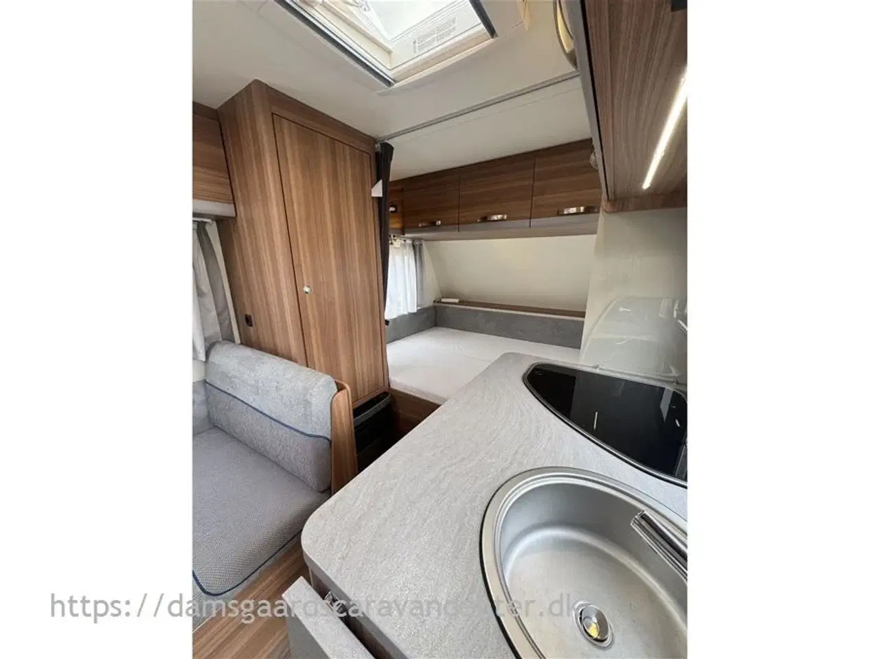 Billede 8 - 2018 - Weinsberg CaraOne 390 QD   Dobbeltseng-Gulvtemp.-Mover-Telt