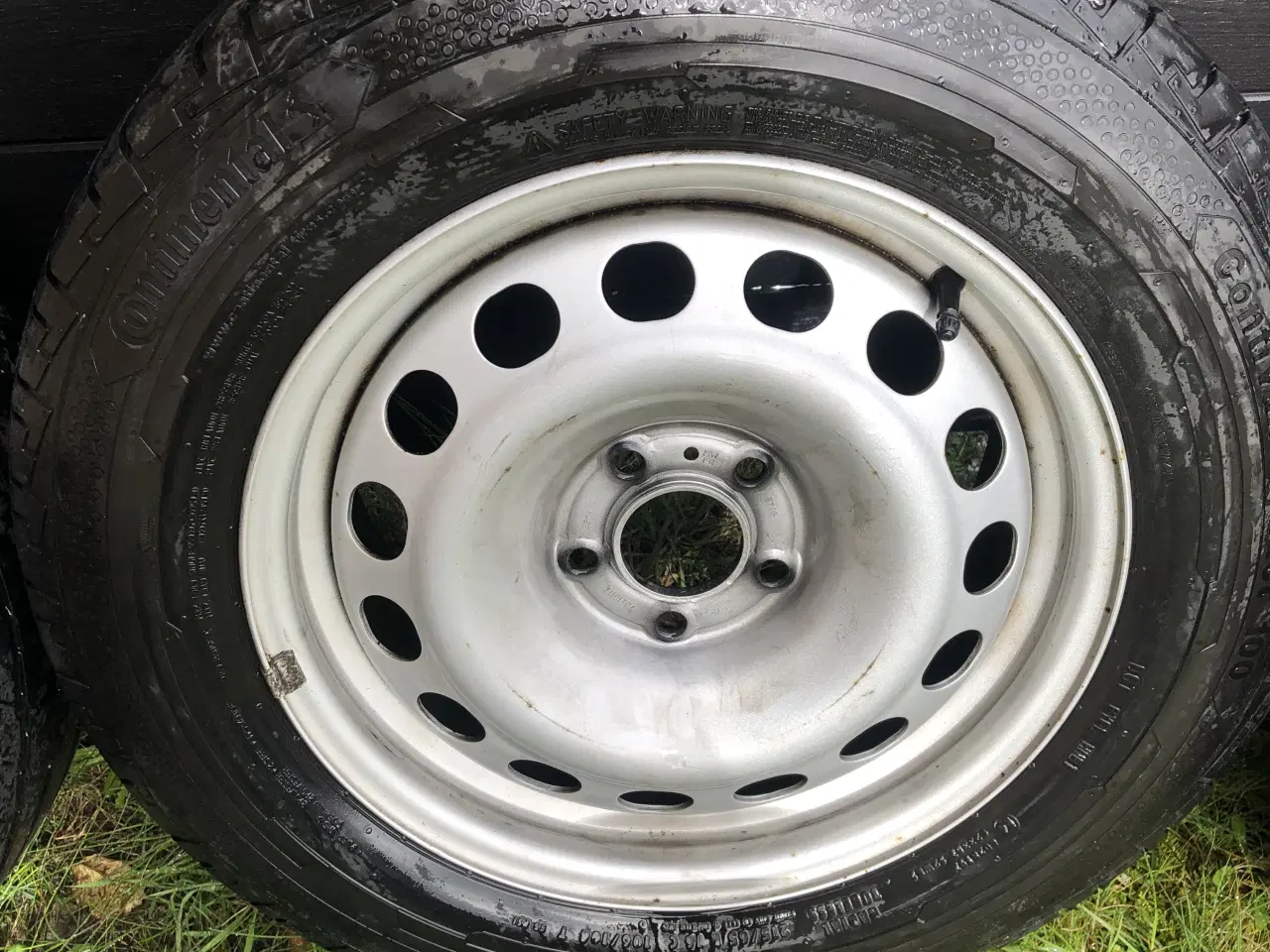 Billede 3 - Sommerdæk siddet på Peugeot Expert