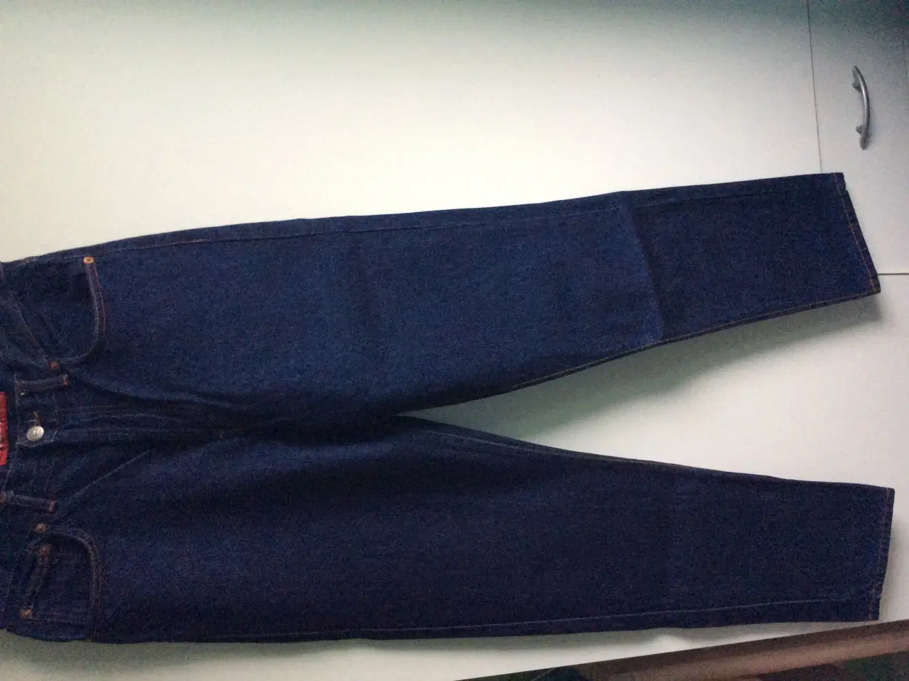 Billede 1 - Mørk blå Denim Jeans
