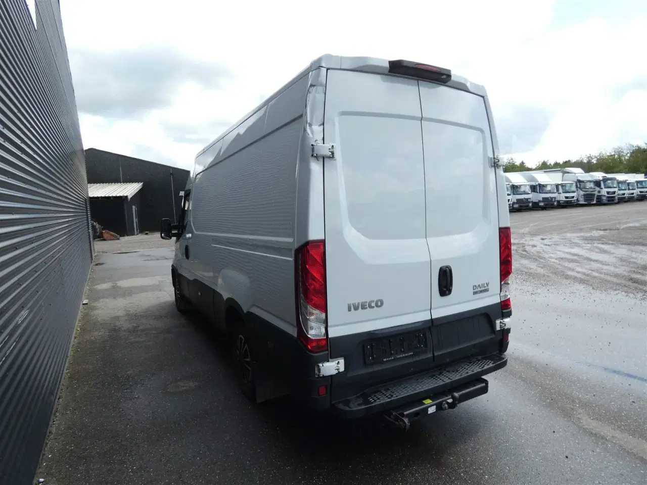 Billede 8 - Iveco Daily 35S16 12m3 2,3 D 156HK Van 8g Aut.