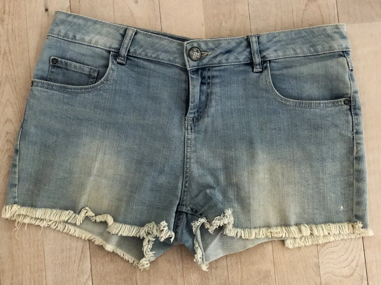 Billede 1 - DAME-SHORTS - denim