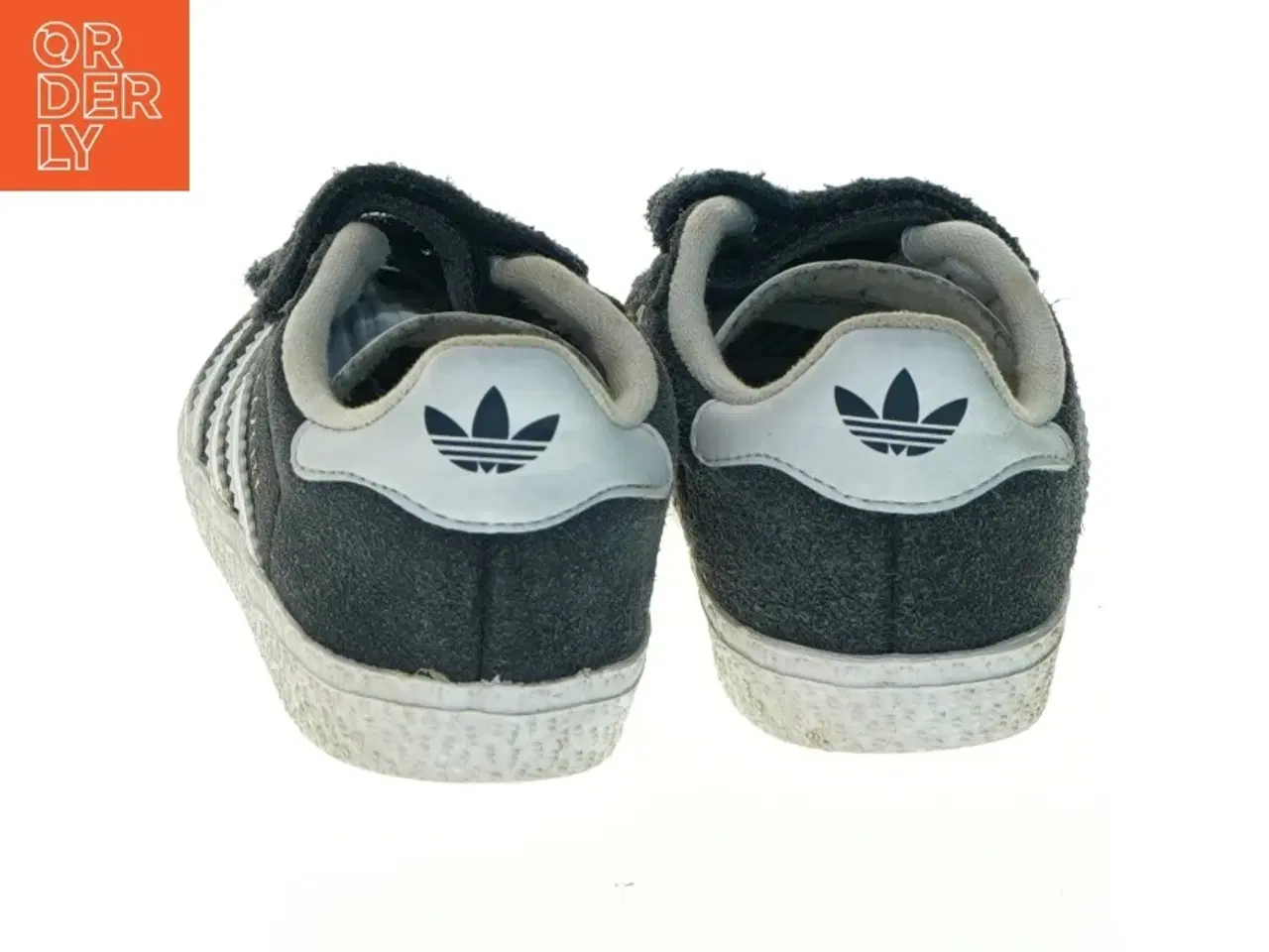 Billede 3 - Børnesko fra Adidas (str. 22)