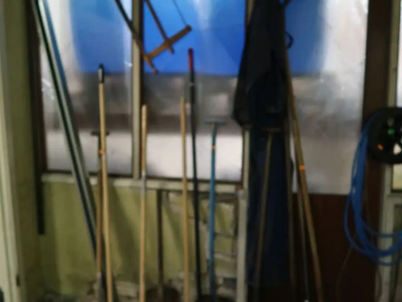 Billede 1 - Diverse haveredskaber