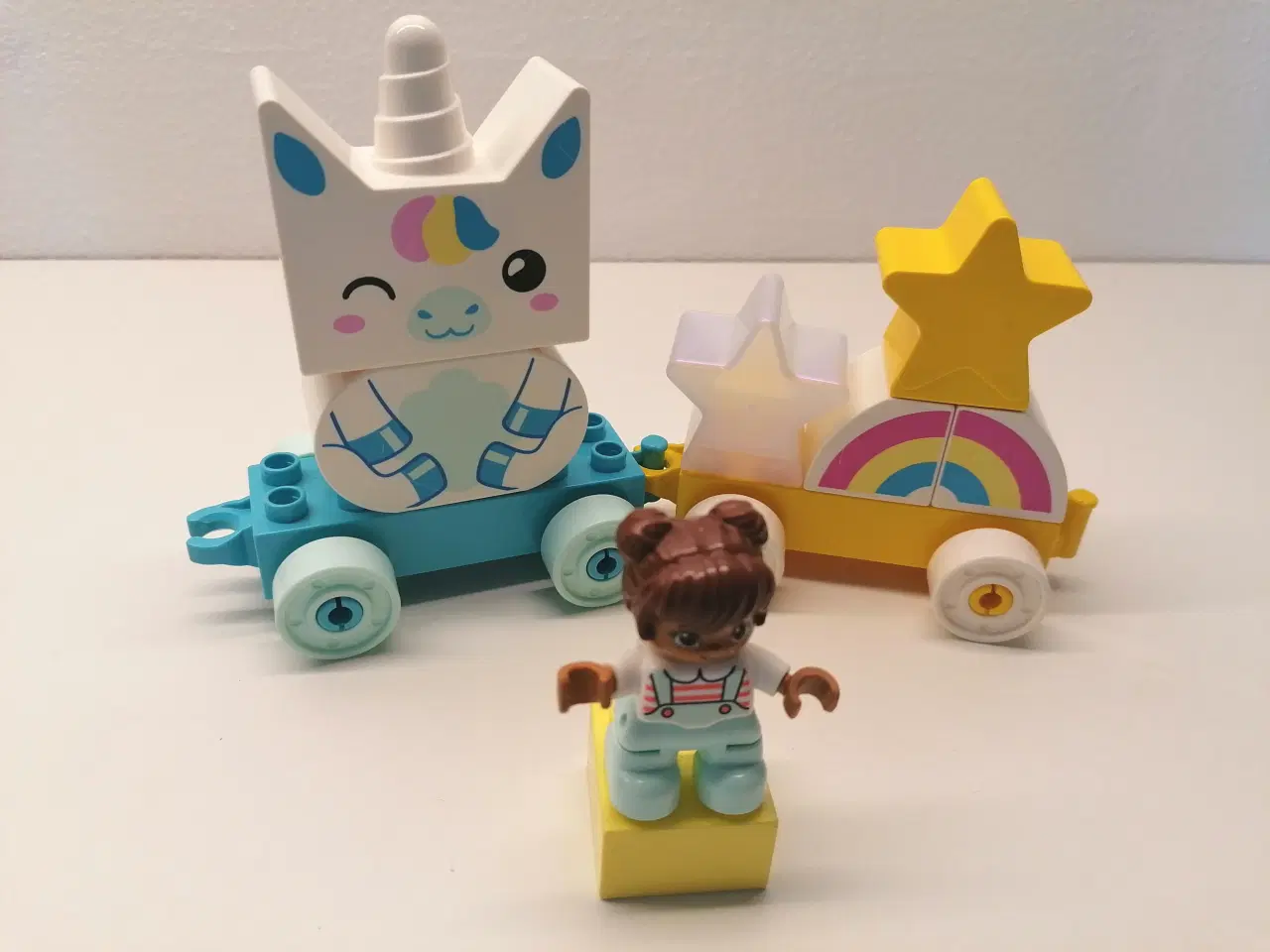 Billede 2 - Duplo Snehvide, Enhjørning, Dyresæt og Skolebus