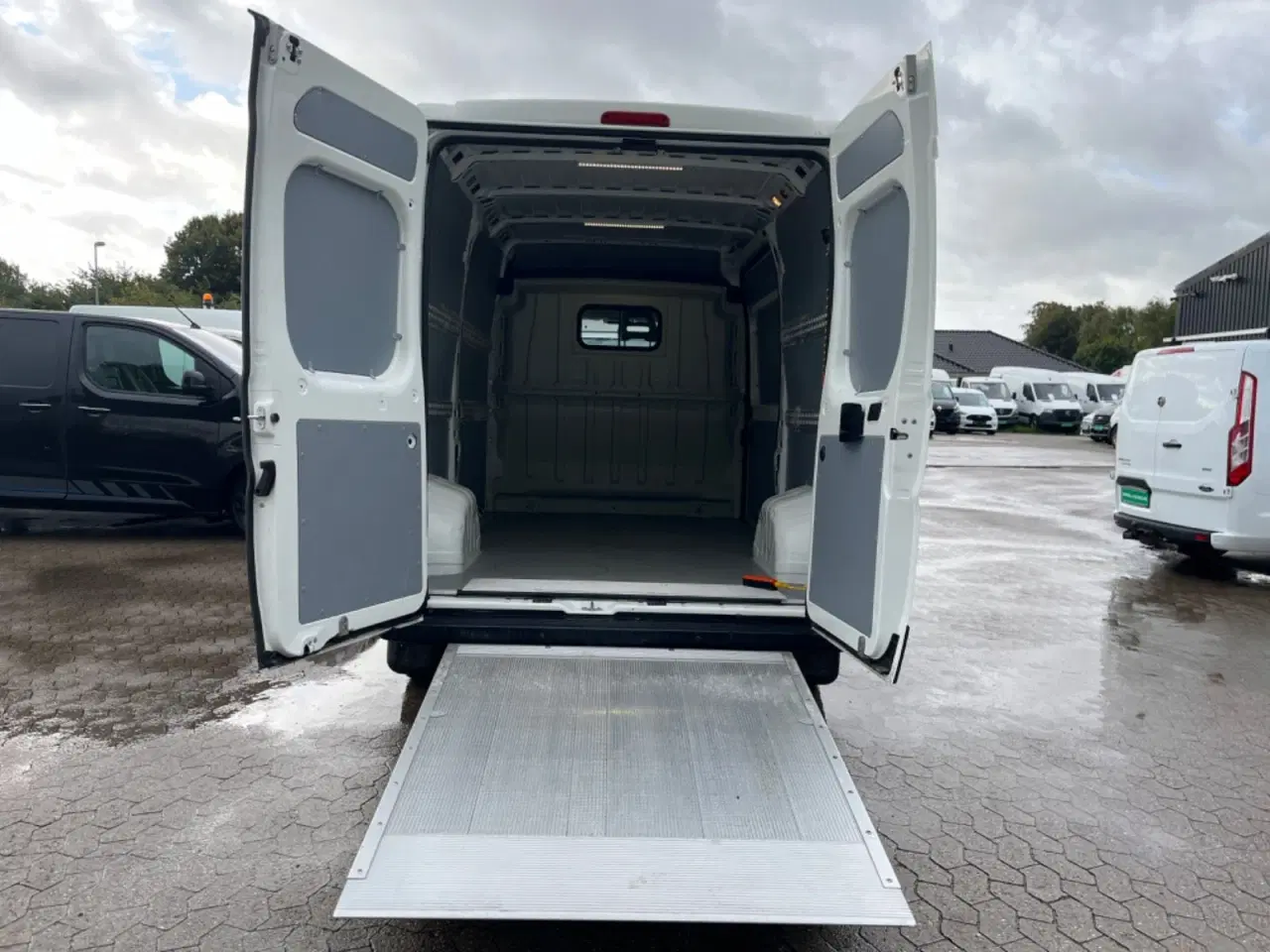 Billede 9 - Peugeot Boxer 330 2,0 BlueHDi 130 L2H2