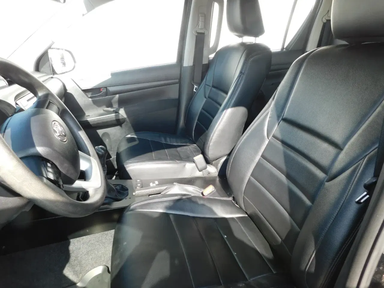 Billede 5 - Toyota HiLux 2,4 D-4D 150 T2 Db.Kab 4x4