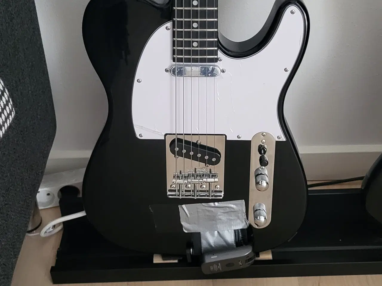 Billede 2 - Harley Benton TE-20 BK+Nux Mighty Plug Pro