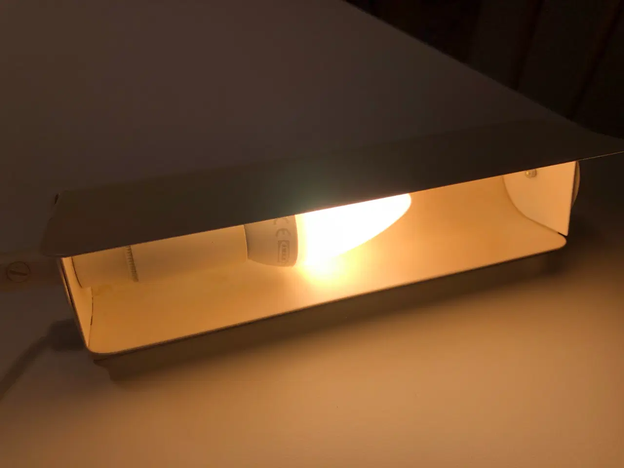 Billede 7 - Ældre retro model væglampe/sengelampe