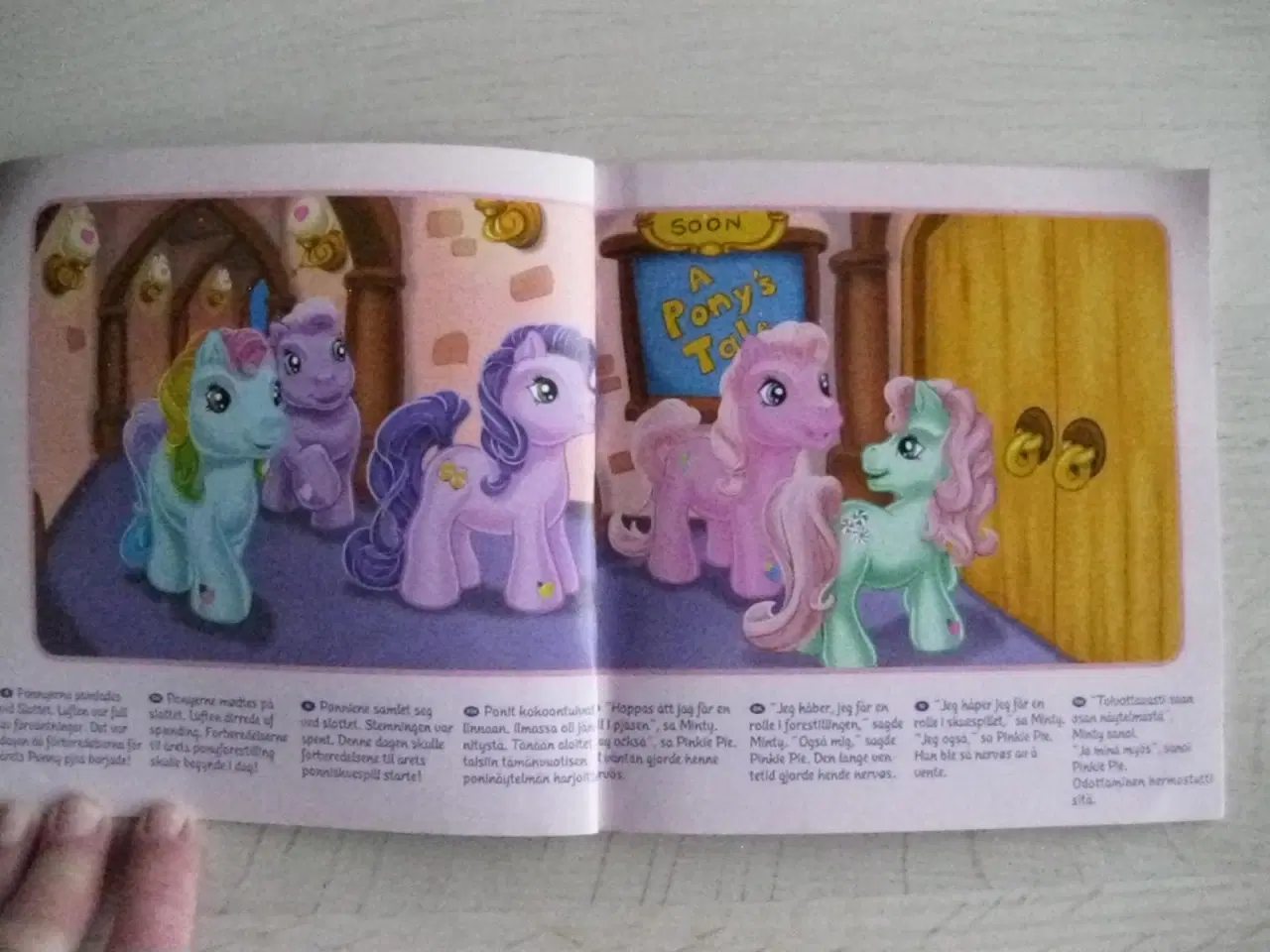 Billede 2 - My Little Pony bog ;-)