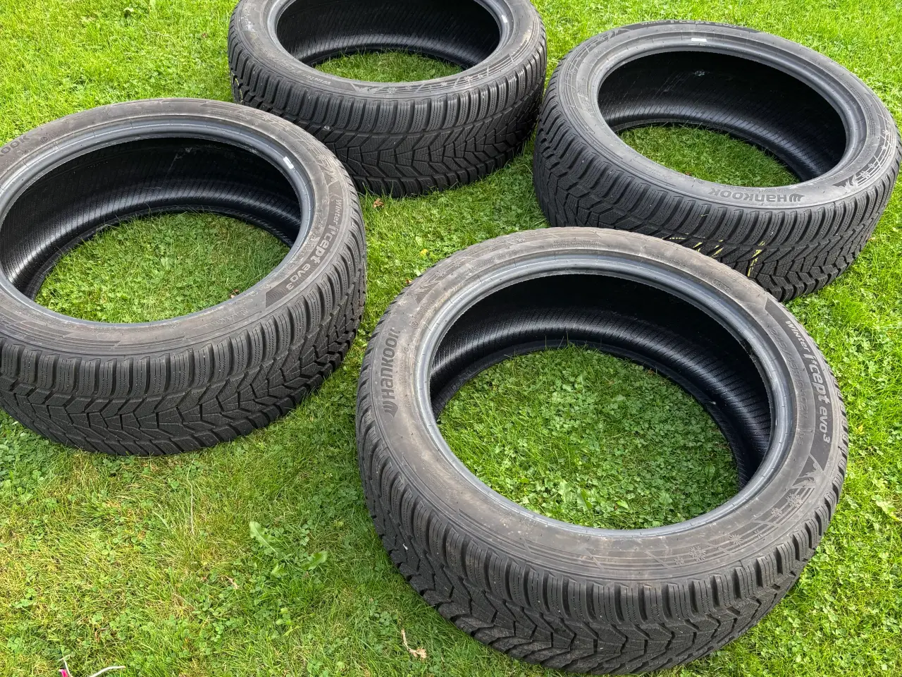 Billede 2 - 4 stk Hankook Vinterdæk 