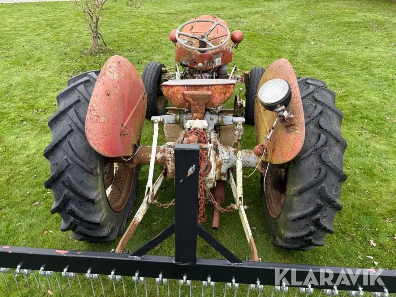 Billede 6 - Veteran Traktor Massey Ferguson 35 Guldfugl med aflæsservogn og plov
