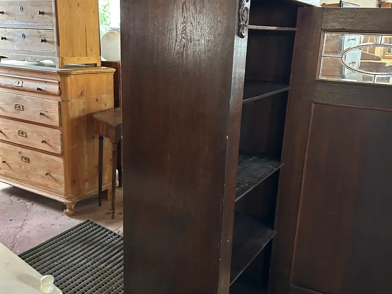 Billede 8 - Karlkammerskabe