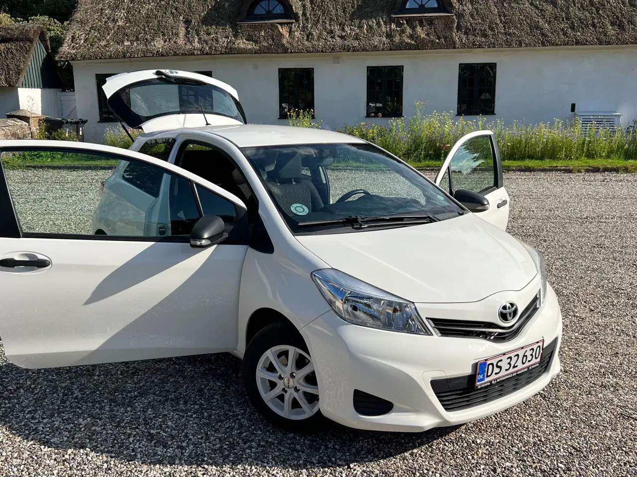 Billede 6 - Sjældent velholdt Toyota Yaris - lavt kilometertal