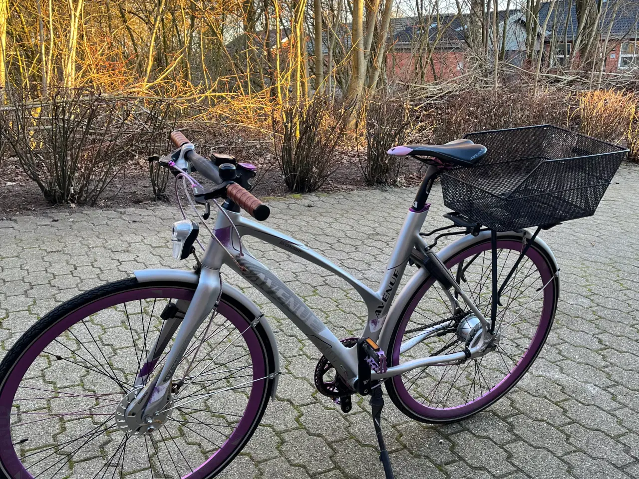 Billede 2 - Fin Avenue dame cykel str 53. 