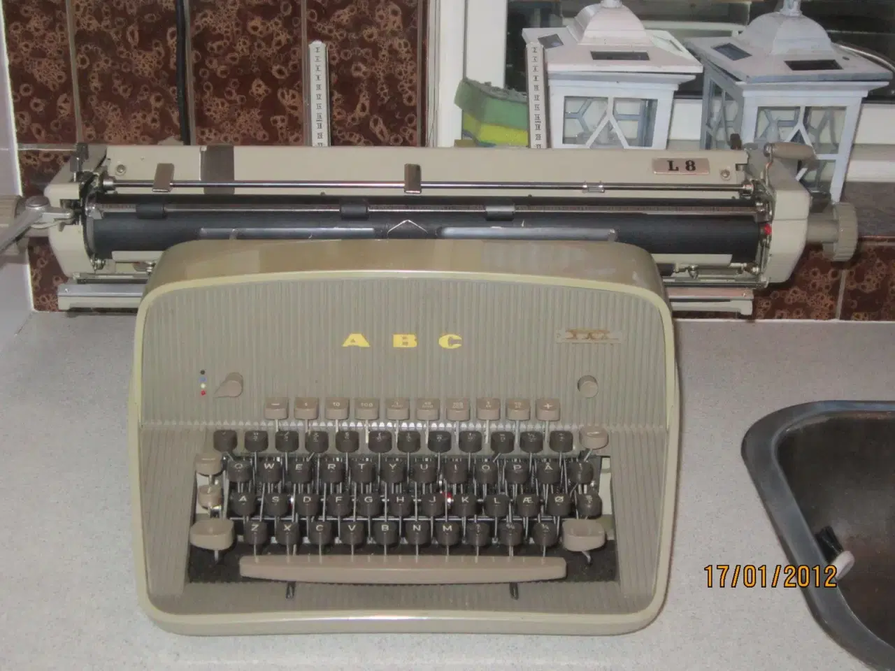 Billede 1 - Skrivemaskine