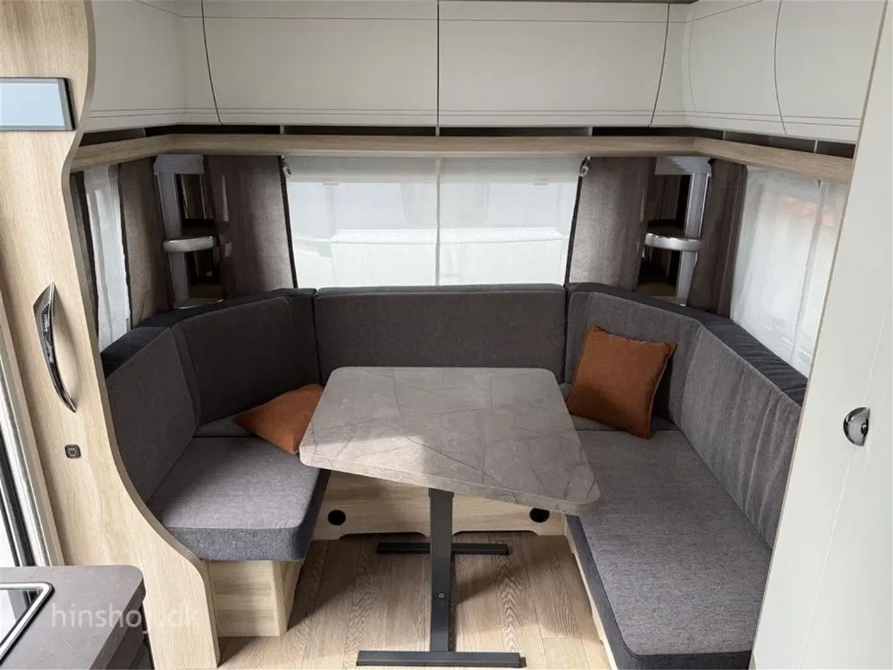 Billede 3 - 2026 - Hobby De Luxe 495 UL   Oplev denne Hobby De Luxe 495 UL 2026 hos Hinshøj Caravan