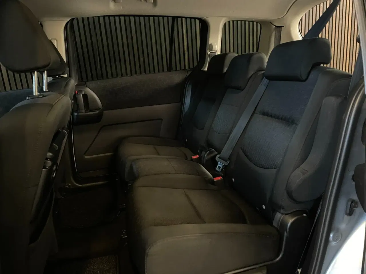 Billede 9 - Mazda 5 2,0 Sport 7prs