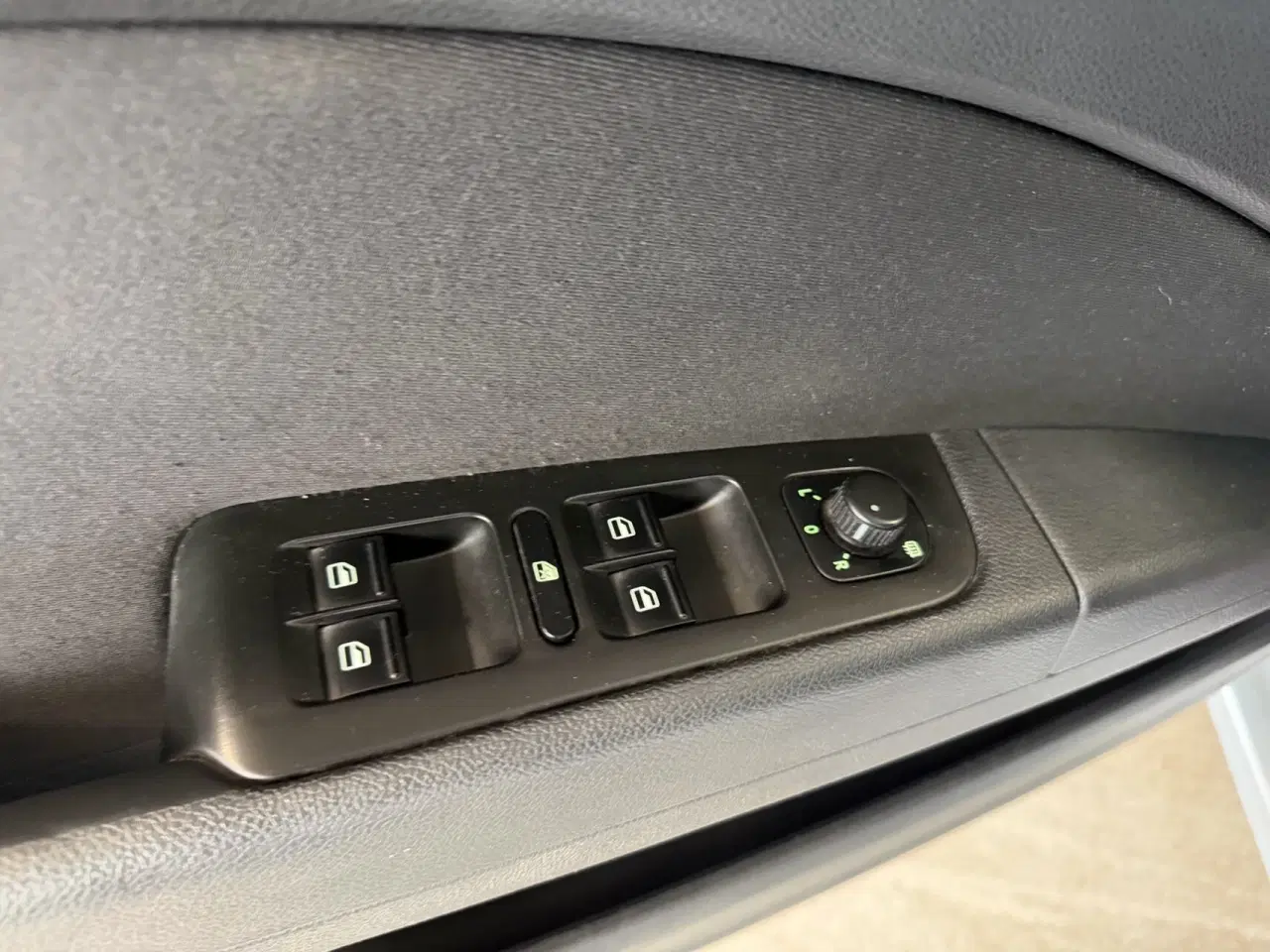 Billede 8 - Skoda Superb Combi 2,0 TDI Common Rail DPF Elegance DSG 170HK Stc 6g Aut.