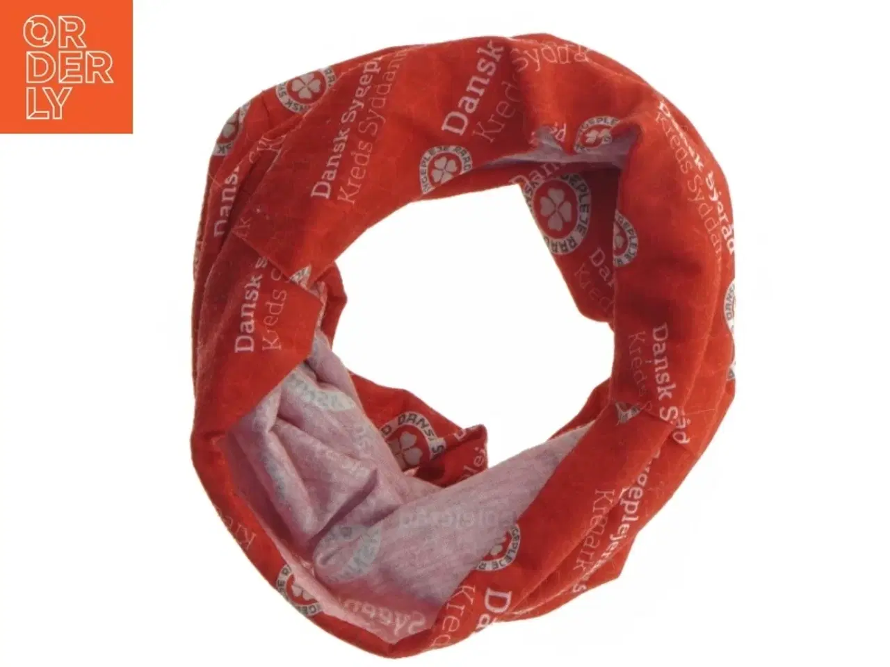 Billede 3 - Rød halsedisse med logo fra Dansk Sygeplejeråd (str. 43 cm)