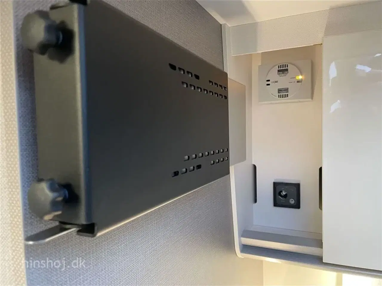 Billede 16 - 2024 - Etrusco V 6.8 SR Complete Sel.   Etrusco V 6.8 SR – Super Lækker Van fra Italienske Etrusco by Hymer