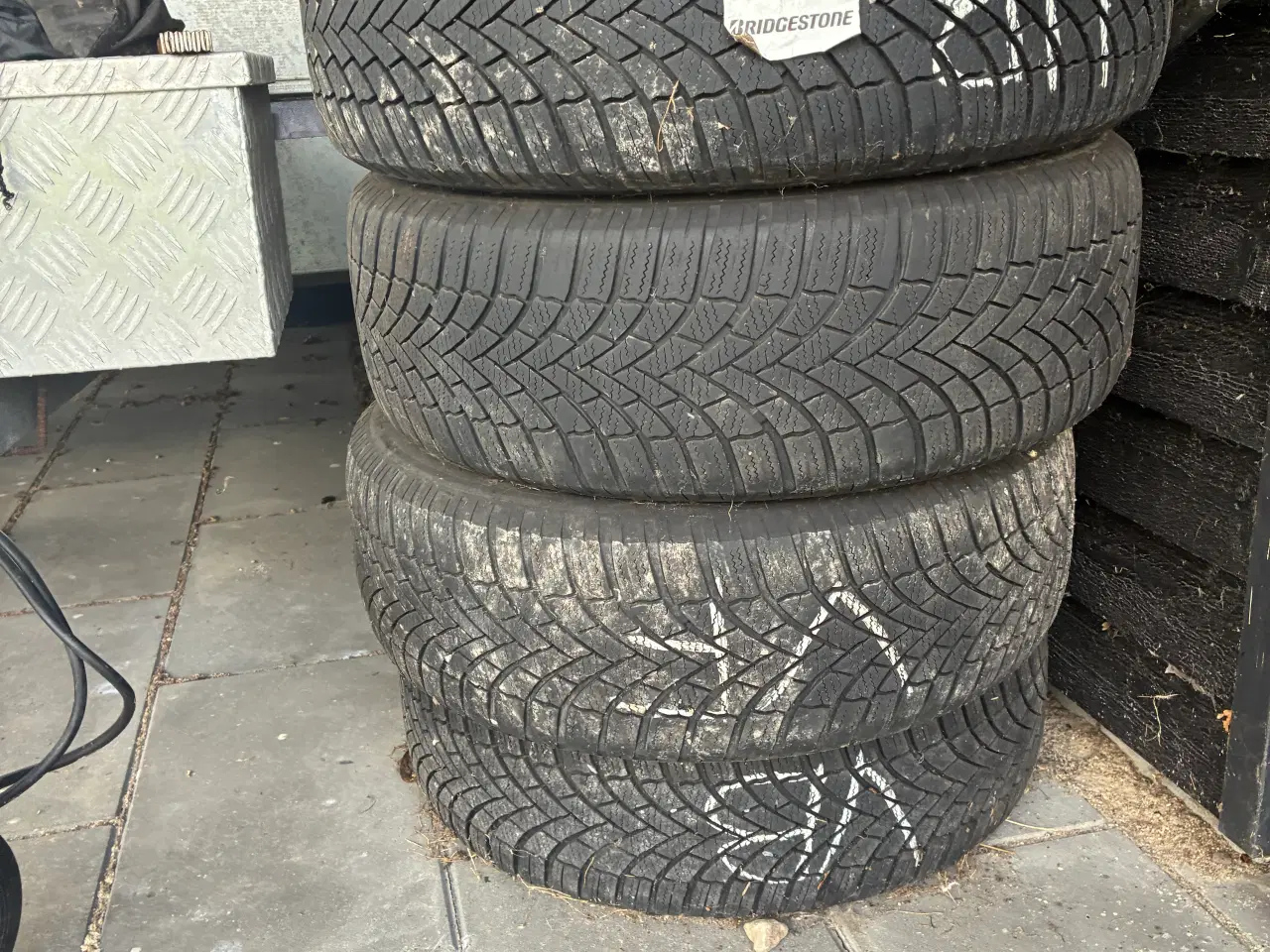 Billede 2 - 4xBridgestone vinterdæk på stålfælge