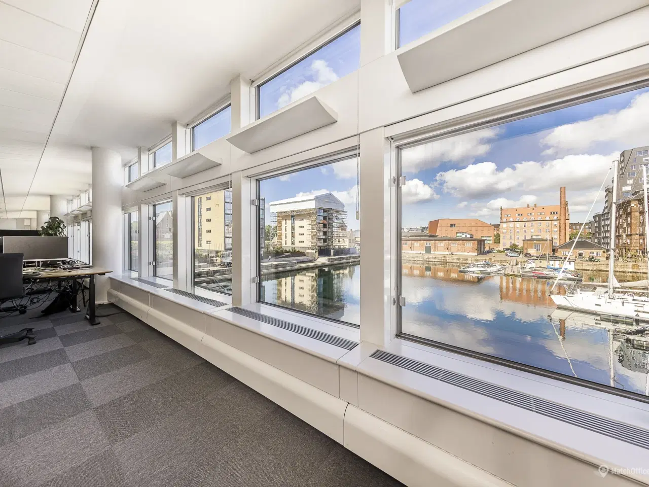 Billede 9 - Kontor i moderne og maritime rammer