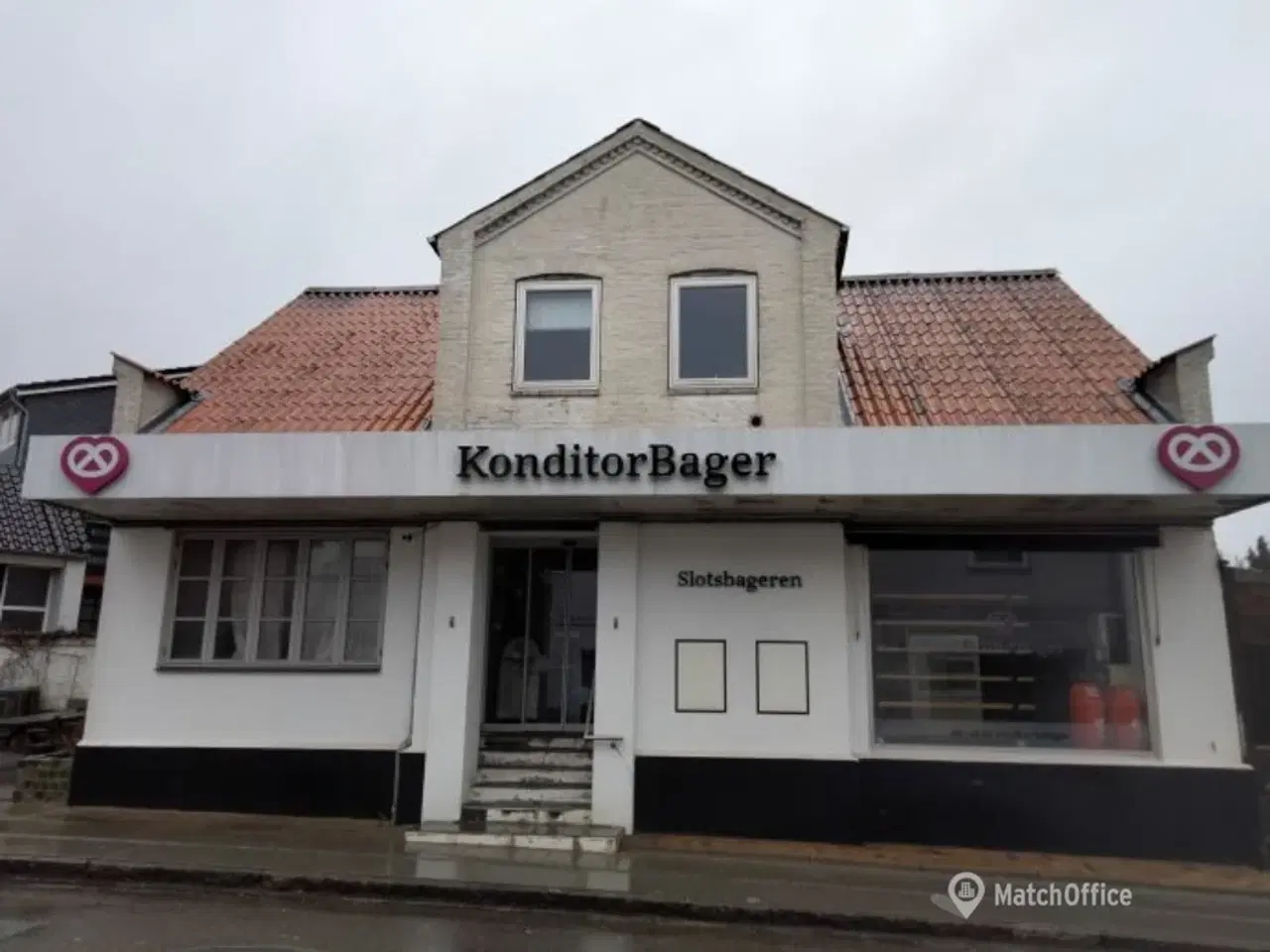 Billede 7 - Central butik med mange muligheder!