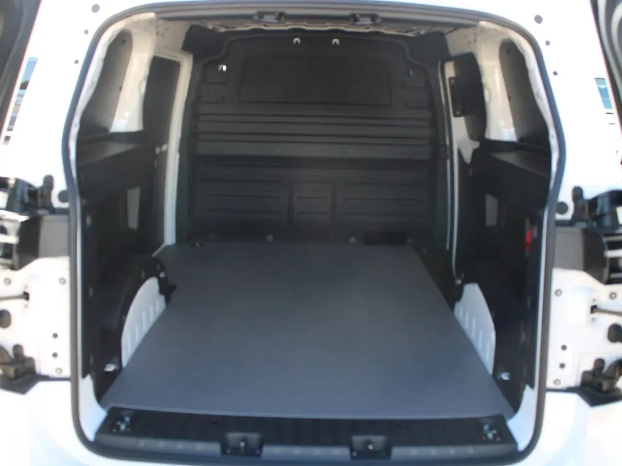 Billede 13 - VW ID.Buzz 79 Cargo Pro