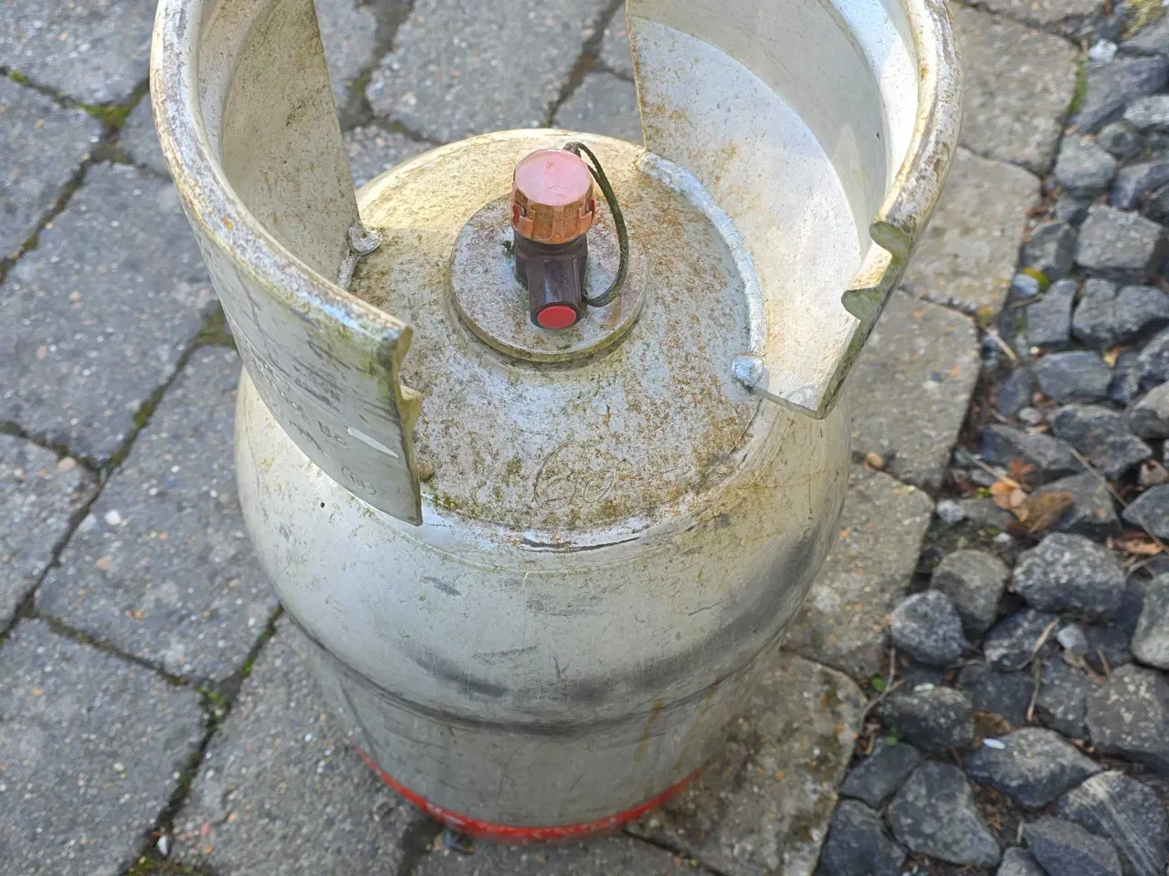 Billede 2 - 6 kg caravan gasflaske 