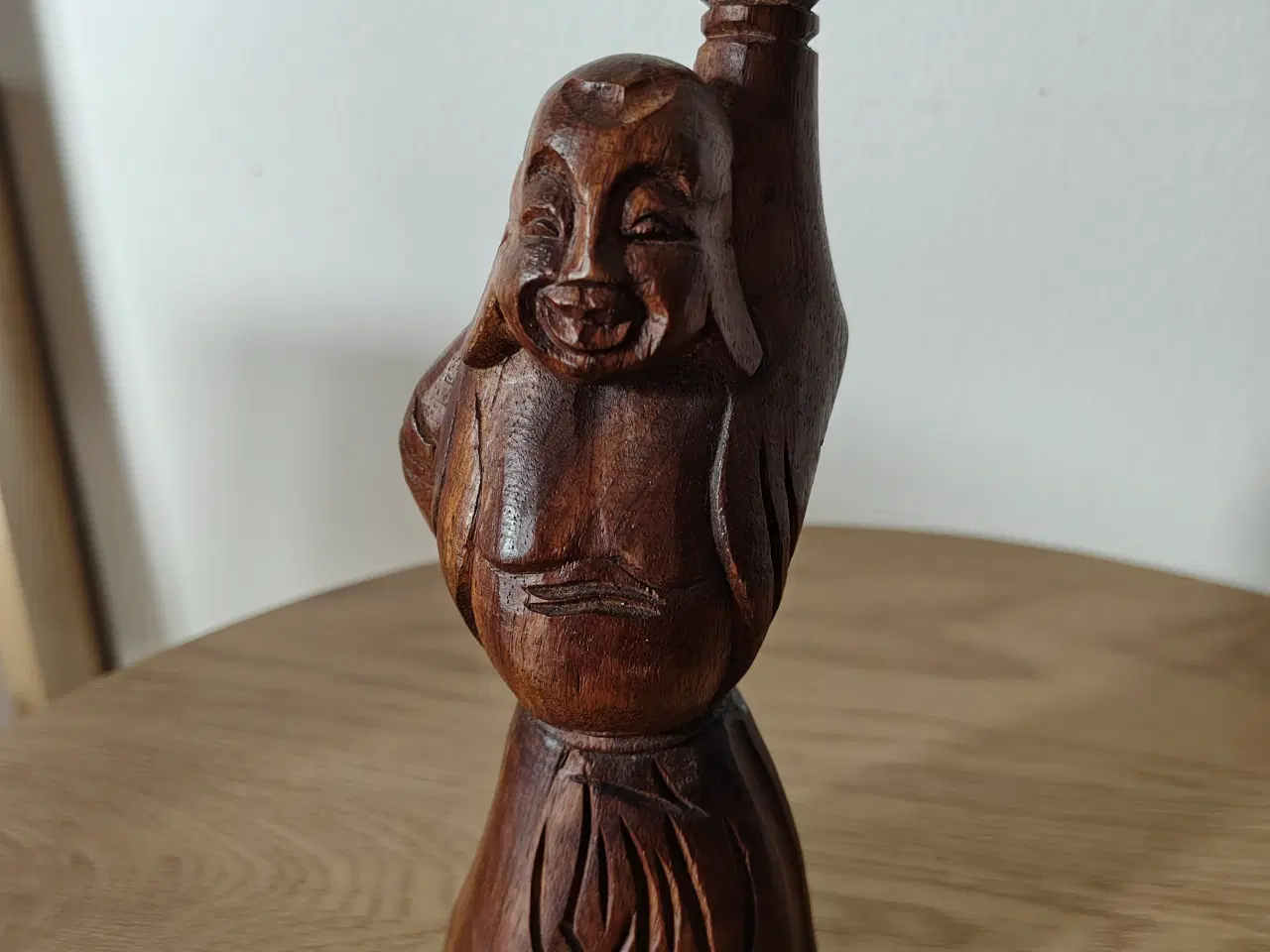 Billede 5 - Flot håndskåret Buddha i træ