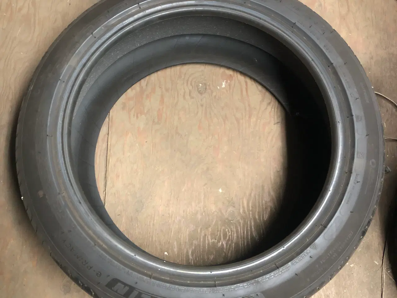 Billede 3 - Sommerdæk 18” Michelin