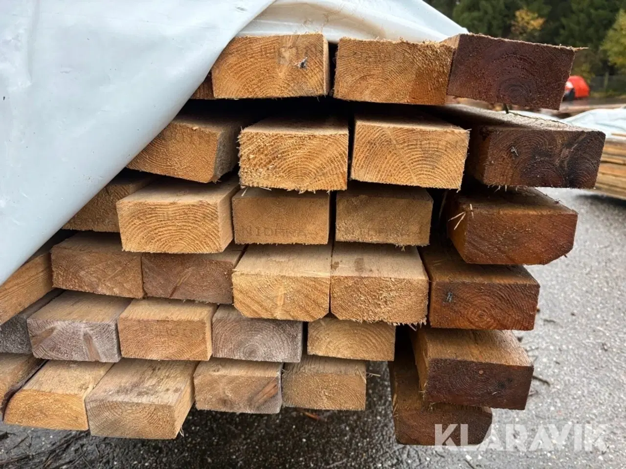 Billede 2 - Reglar fyrtræ cirka 60 styk