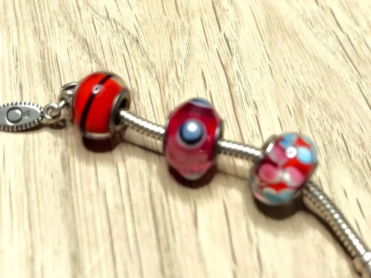 Billede 4 - Glasperler - glasled - glaskugler i rød