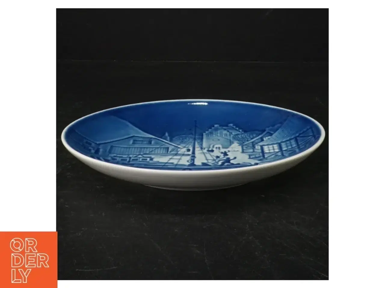 Billede 3 - Juleplatte Royal Copenhagen fra 1976
