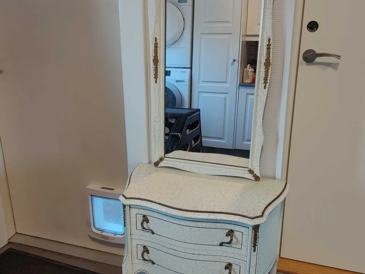 Billede 1 - Entre-møbel med spejl