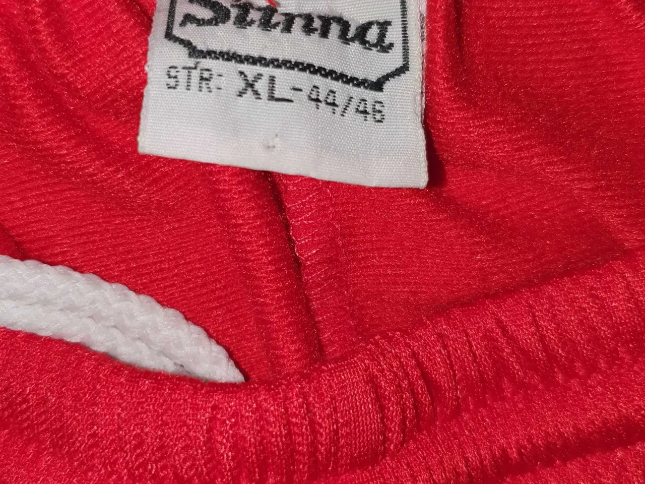 Billede 3 - Vintage/ retro  træningsdragt 