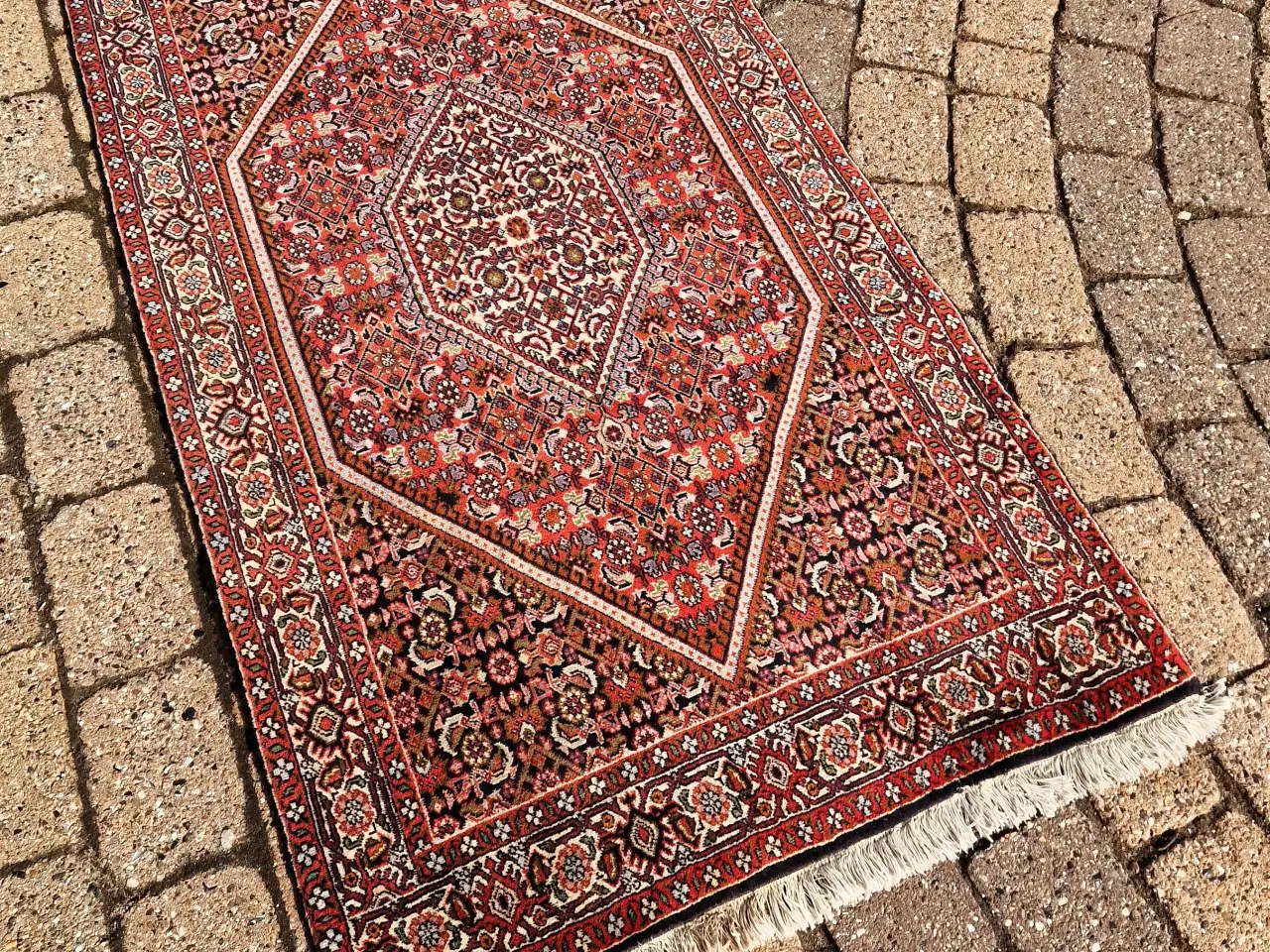 Billede 5 - Ægte vintage orientalsk tæppe.