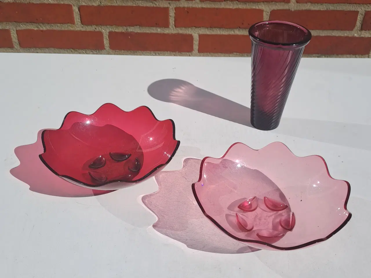 Billede 1 - Tupperware og vintage glas vase. 
