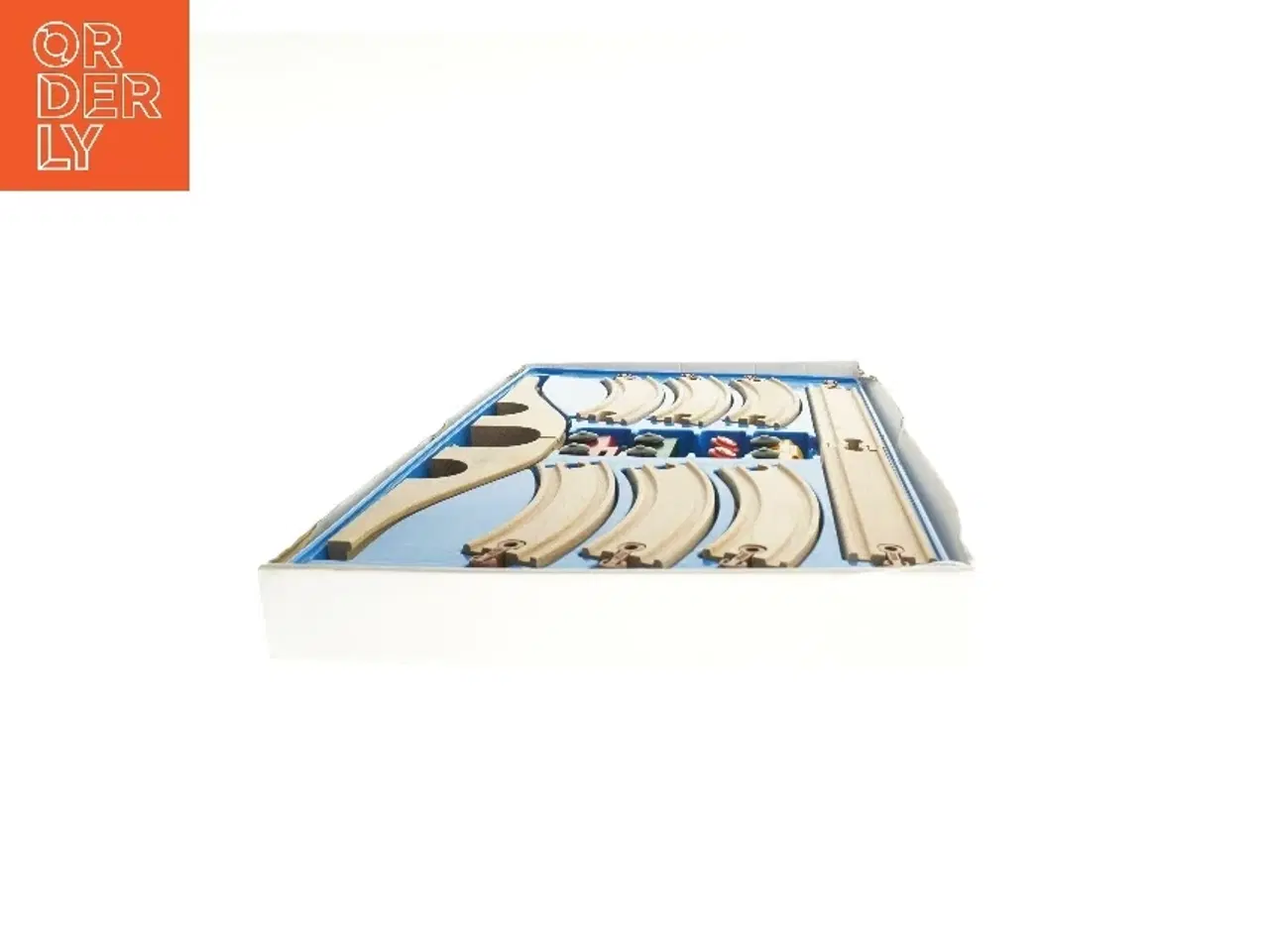 Billede 3 - Trælegetøj togsæt (str. 22x4 18x4 6x4x24 cm)