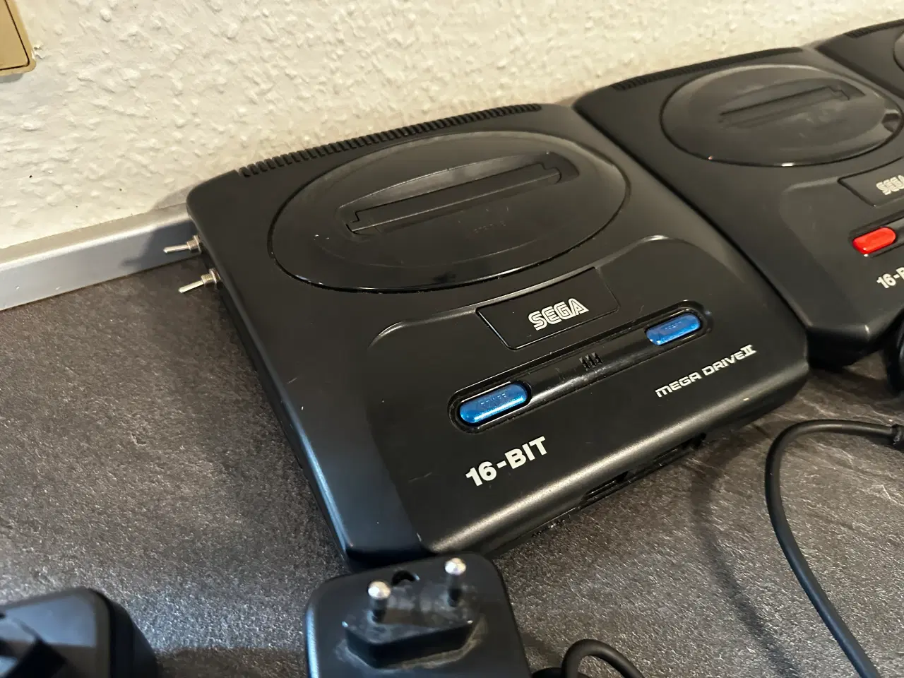 Billede 4 - SEGA MEGA DRIVE pakke med 3 maskiner og 3 spil