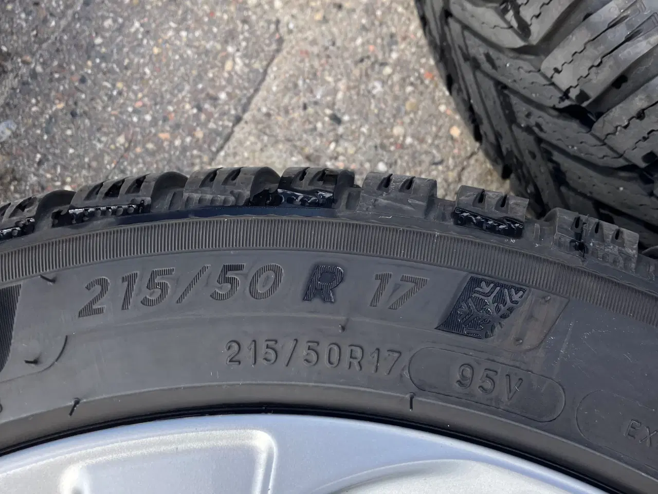 Billede 6 - Honda originale alufælge 17”