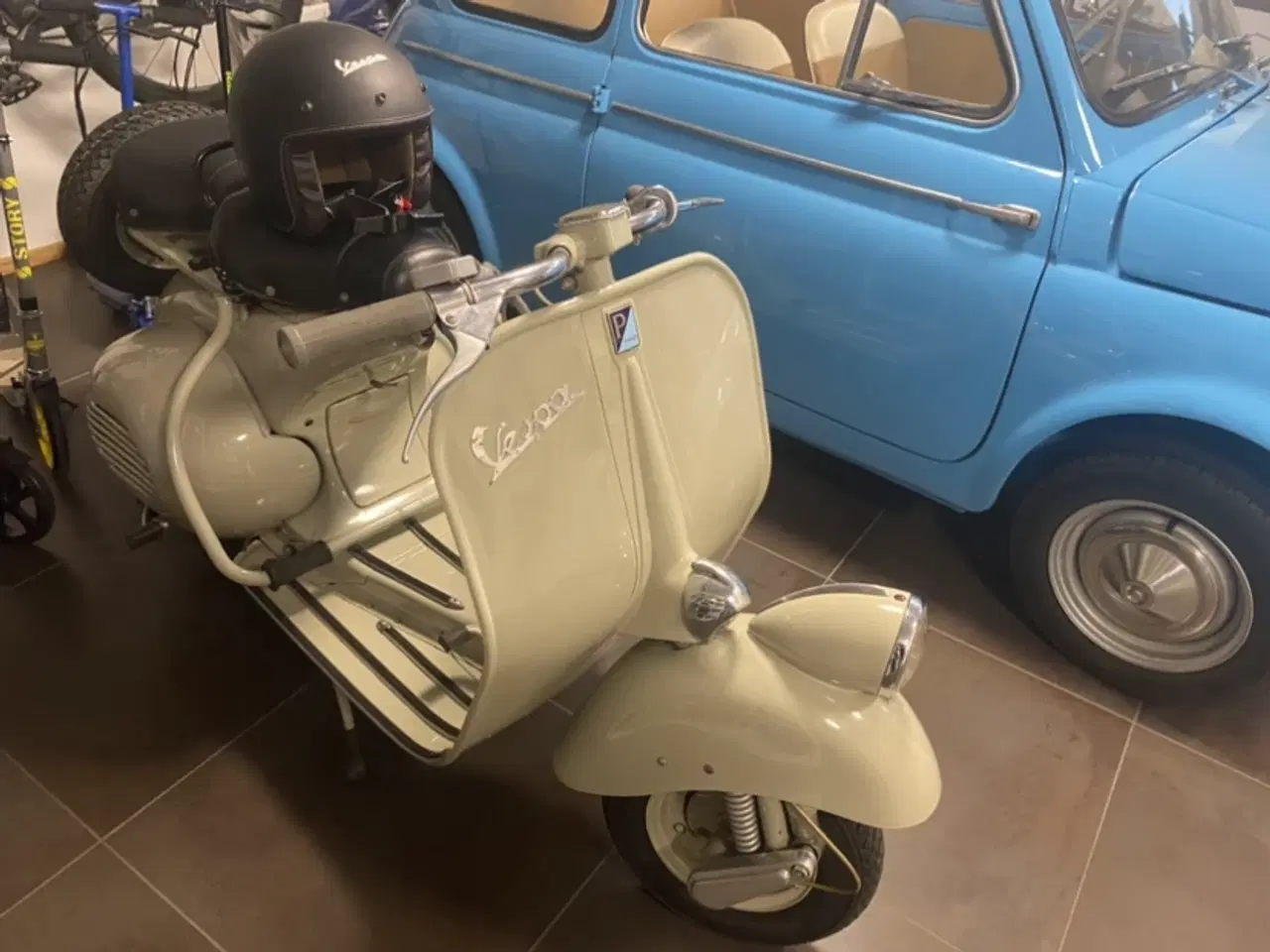 Billede 1 - Vespa Faro Basso 125