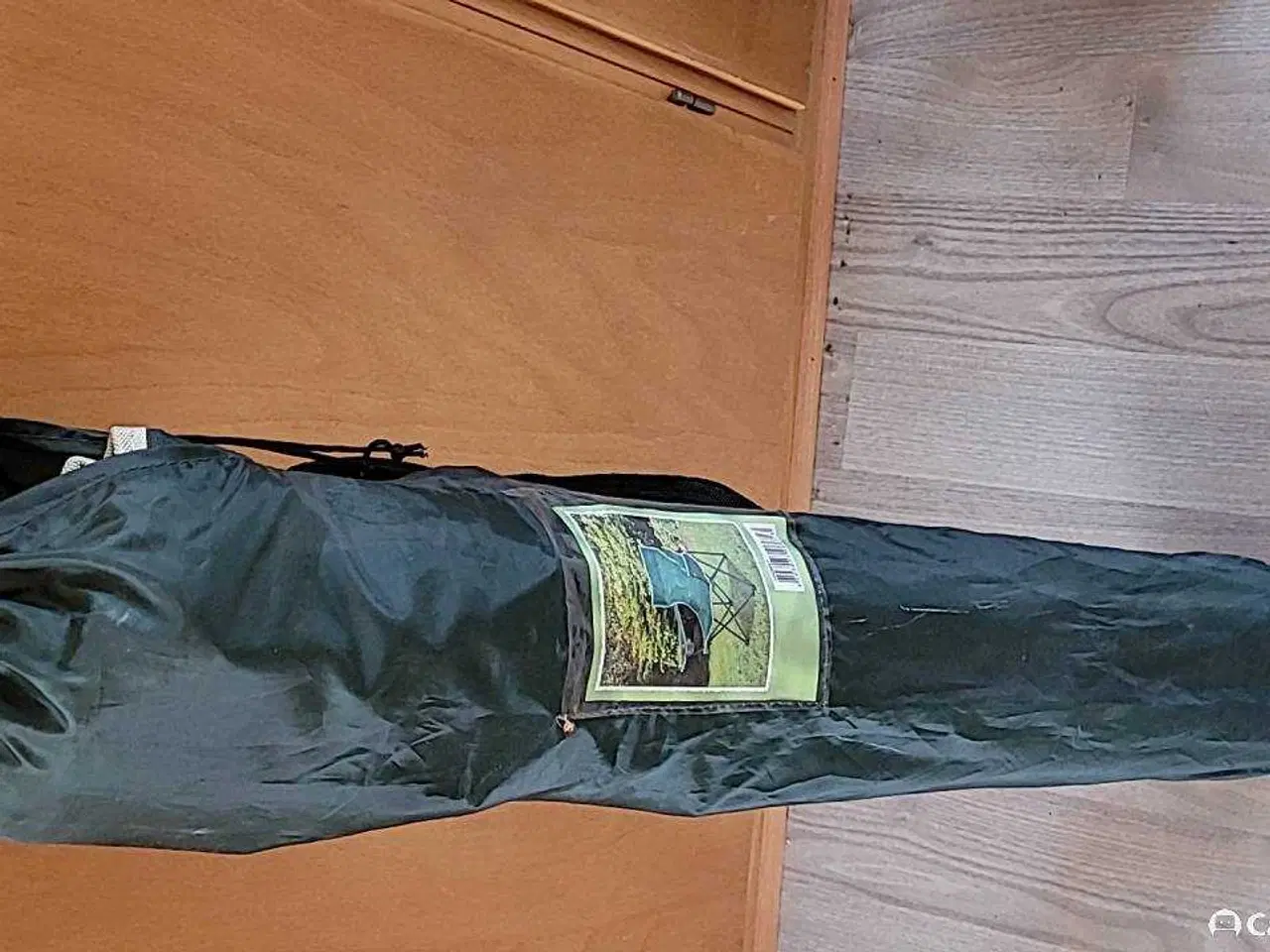 Billede 1 - Foldbar campingstol til salg.!