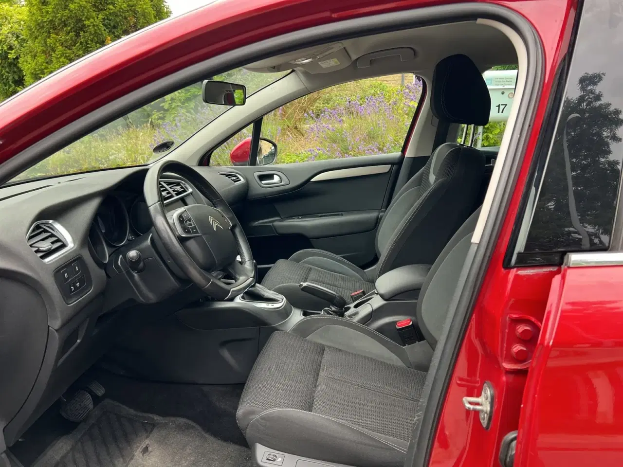 Billede 9 - Citroën C4 1,6 BlueHDi 120 Iconic EAT6