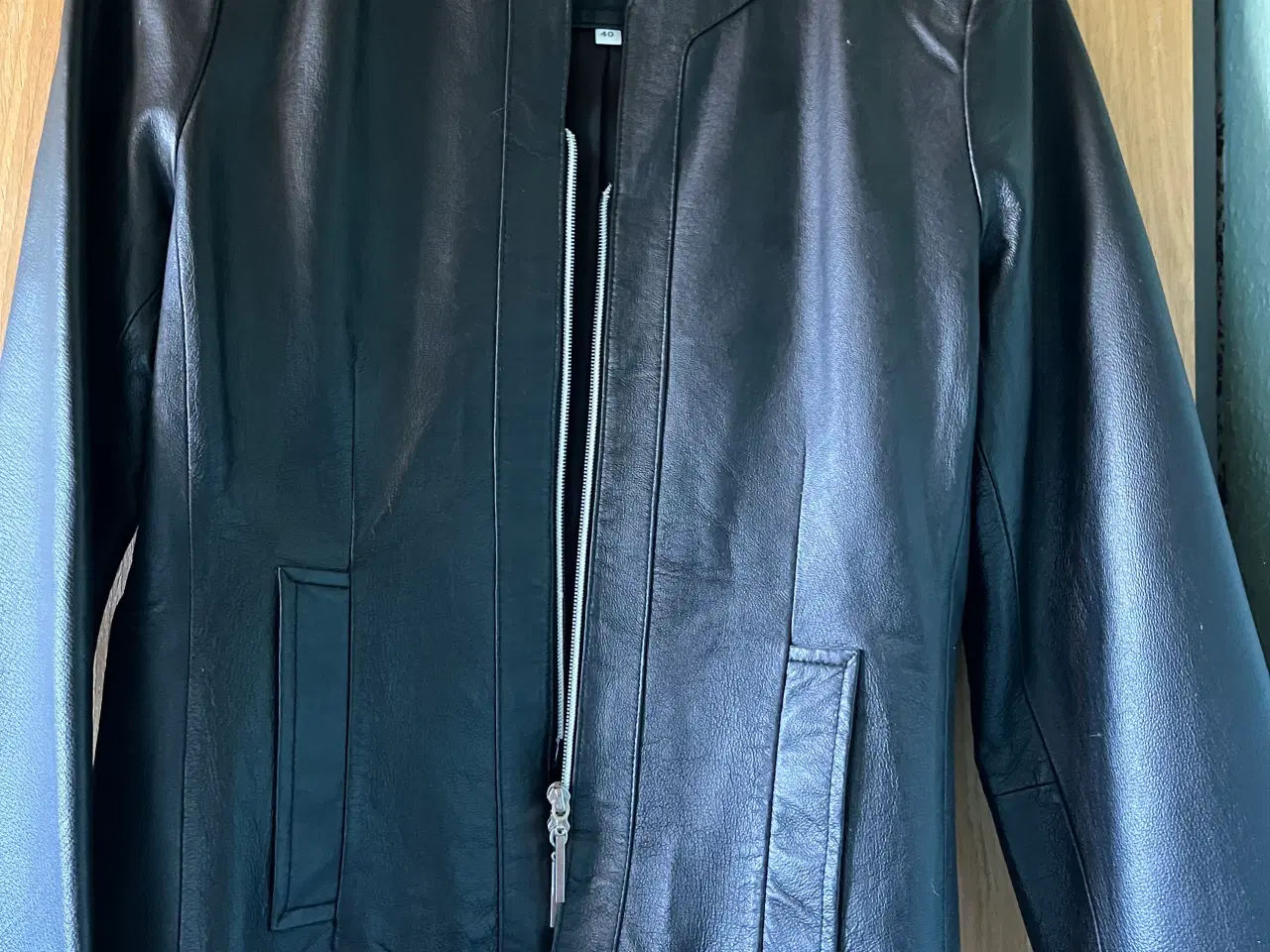 Billede 1 - Tyk læder jakke